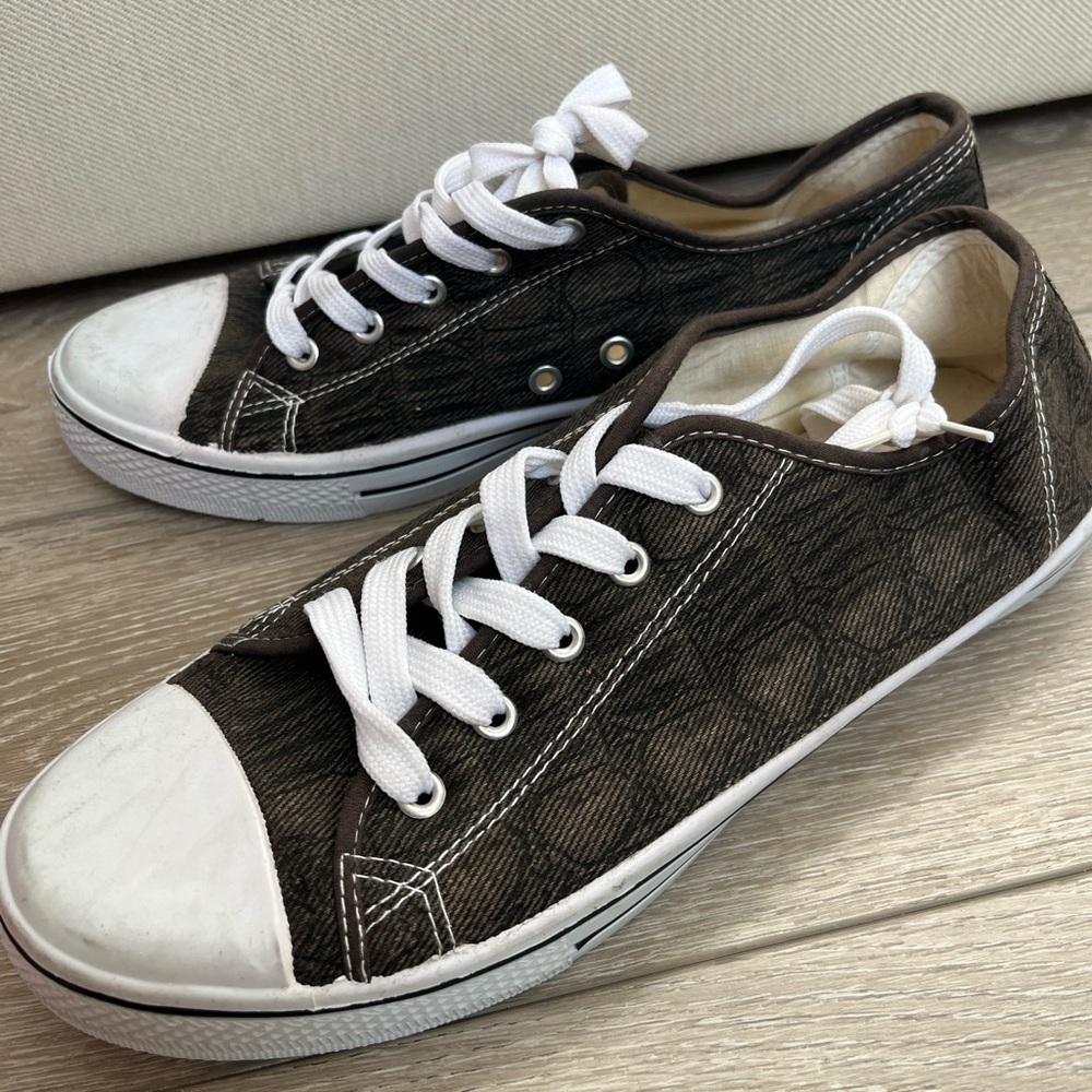 Xpower brown converse type shoes